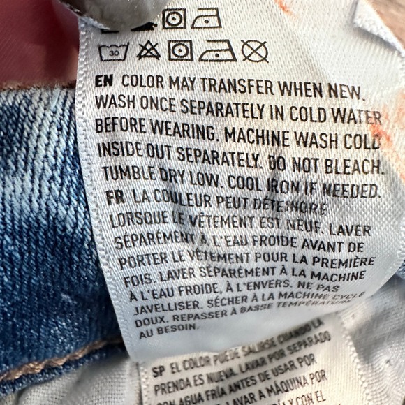 American Eagle Mid Rise Next Level Stretch Denim Shorts Distressed Frayed Size 2 - Picture 7 of 10